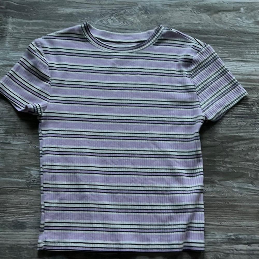Mint condition worn one time. Soft and comfortable.
